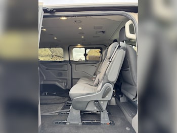 Used Ford Tourneo Custom 2019 for sale - 77878580: Photo