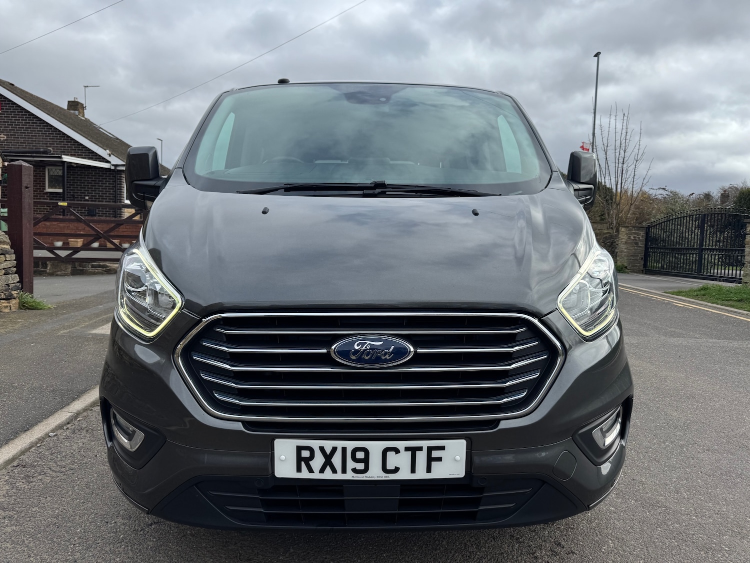 Used Ford Tourneo Custom 2019 for sale - 77877668: Photo 2