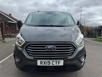 Used Ford Tourneo Custom 2019 for sale - 77877668: Photo