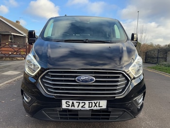 Used Ford Tourneo Custom 2022 for sale - 76710271: Photo