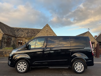 Used Ford Tourneo Custom 2022 for sale - 76710271: Photo