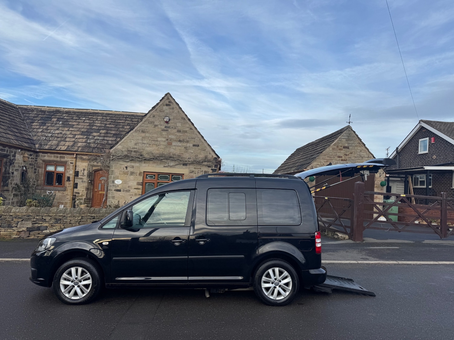 Used Volkswagen Caddy Life 2013 for sale - 77245534: Photo 3