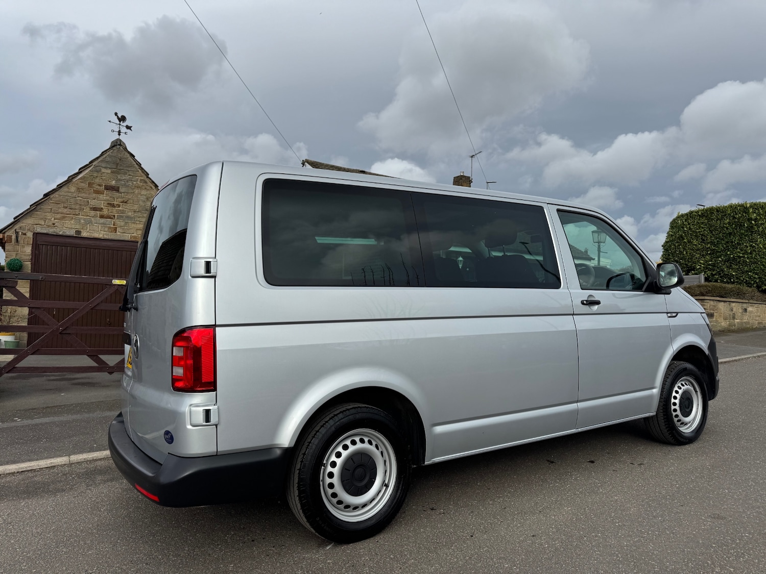 Used Volkswagen Transporter 2019 for sale - 77903864: Photo 2