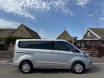 Used Ford Tourneo Custom 2019 for sale - 79008261: Photo