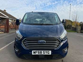 Used Ford Tourneo Custom 2018 for sale - 74132723: Photo