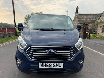 Used Ford Tourneo Custom 2019 for sale - 78458938: Photo