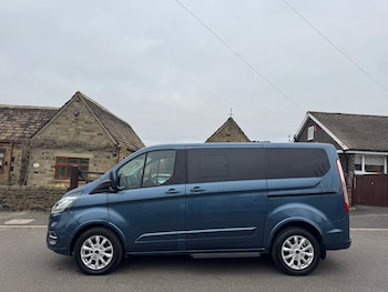 Used Ford Tourneo Custom 2018 for sale - 77077103: Photo
