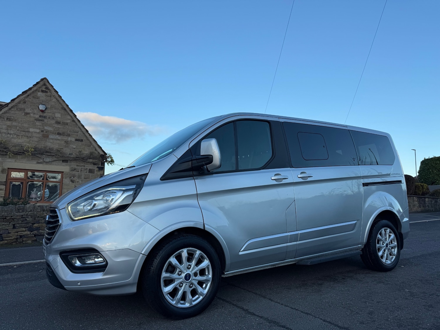 Used Ford Tourneo Custom 2020 for sale - 76758814: Photo 2