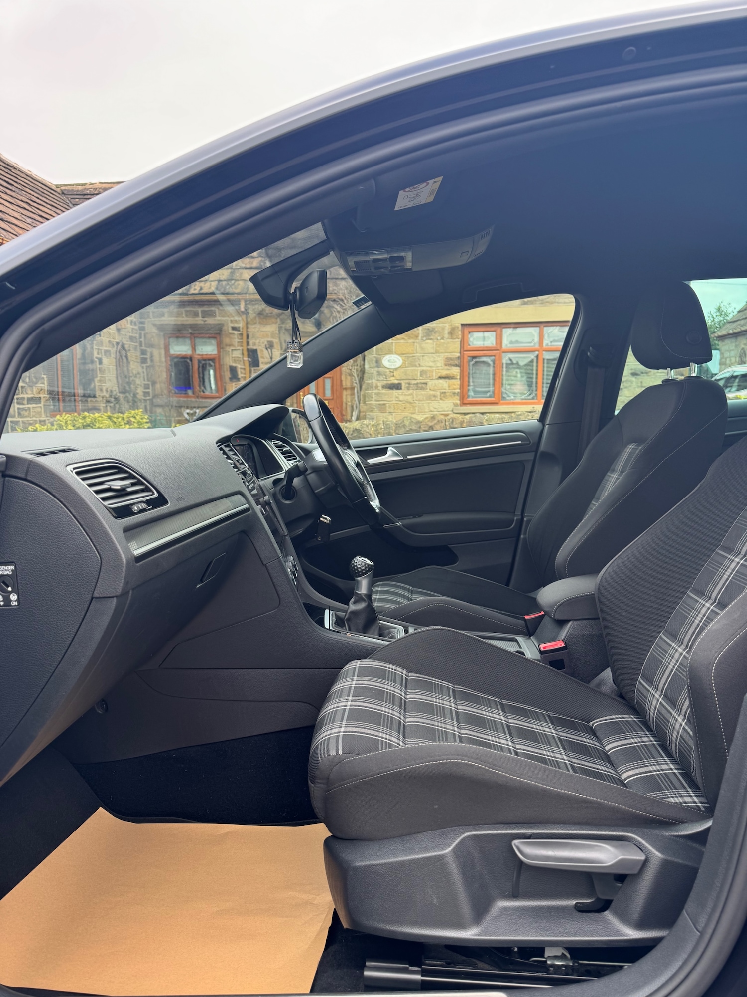 Used Volkswagen Golf 2018 for sale - 77675442: Photo 10