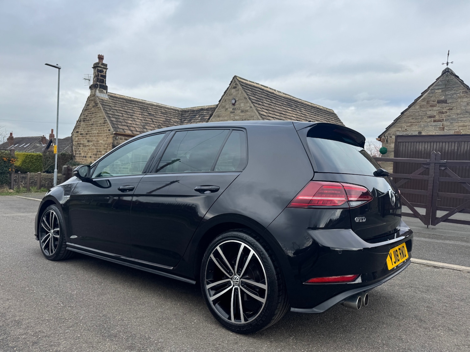 Used Volkswagen Golf 2018 for sale - 77675442: Photo 8