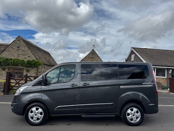 Used Ford Tourneo Custom 2017 for sale - 78804684: Photo