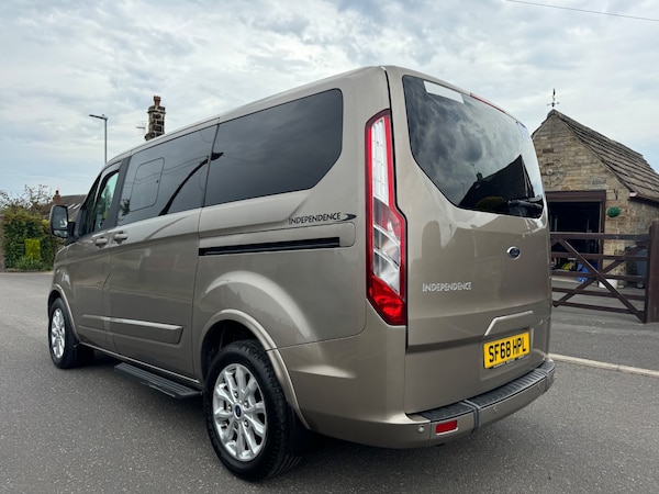 Used Ford Tourneo Custom 2018 for sale - 75032853: Photo 3