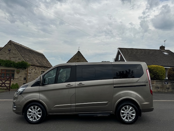 Used Ford Tourneo Custom 2018 for sale - 75032853: Photo 5