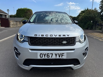 Used Land Rover Discovery Sport 2017 for sale - 79519480: Photo