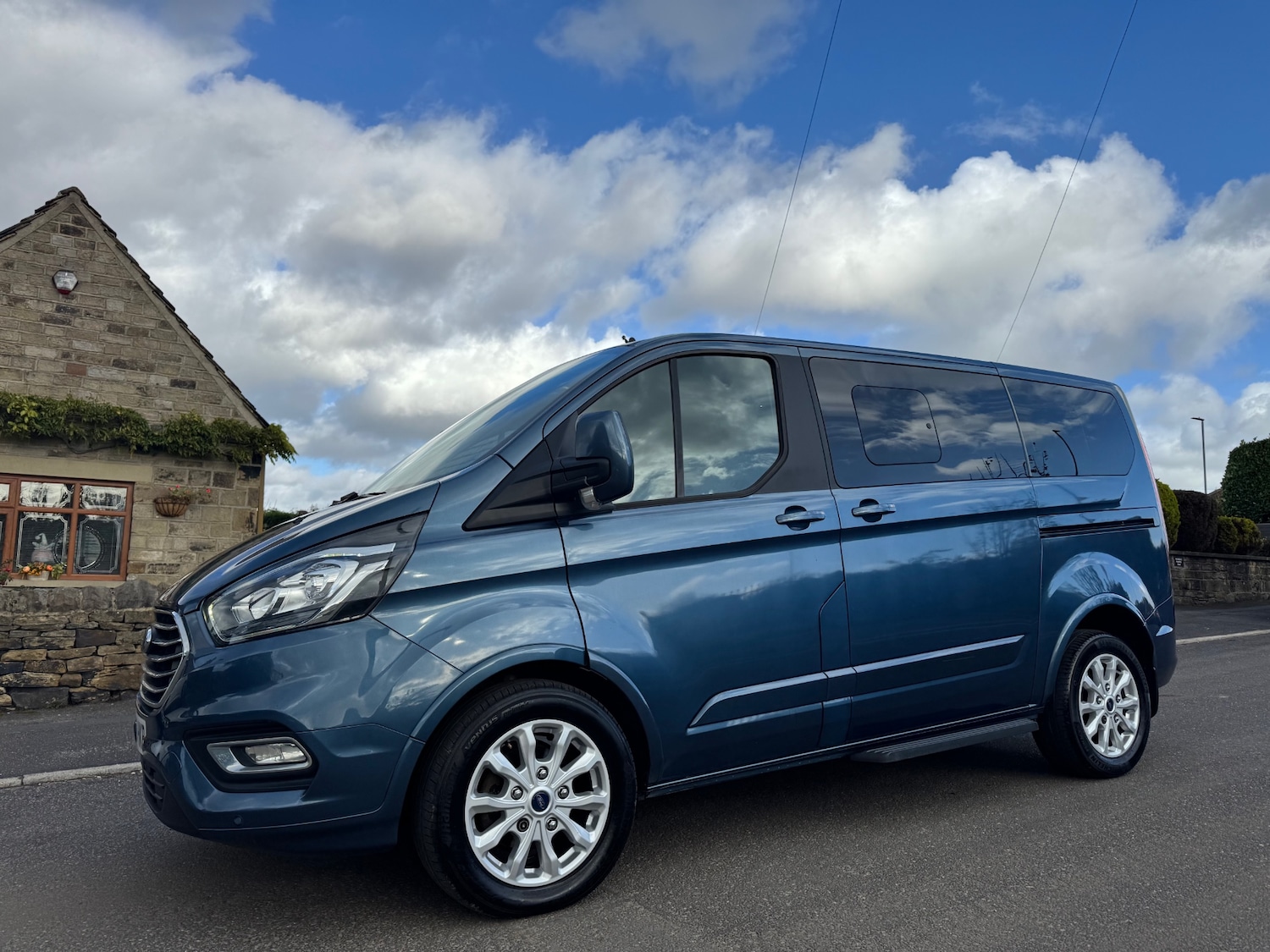 Used Ford Tourneo Custom 2018 for sale - 76393853: Photo 1