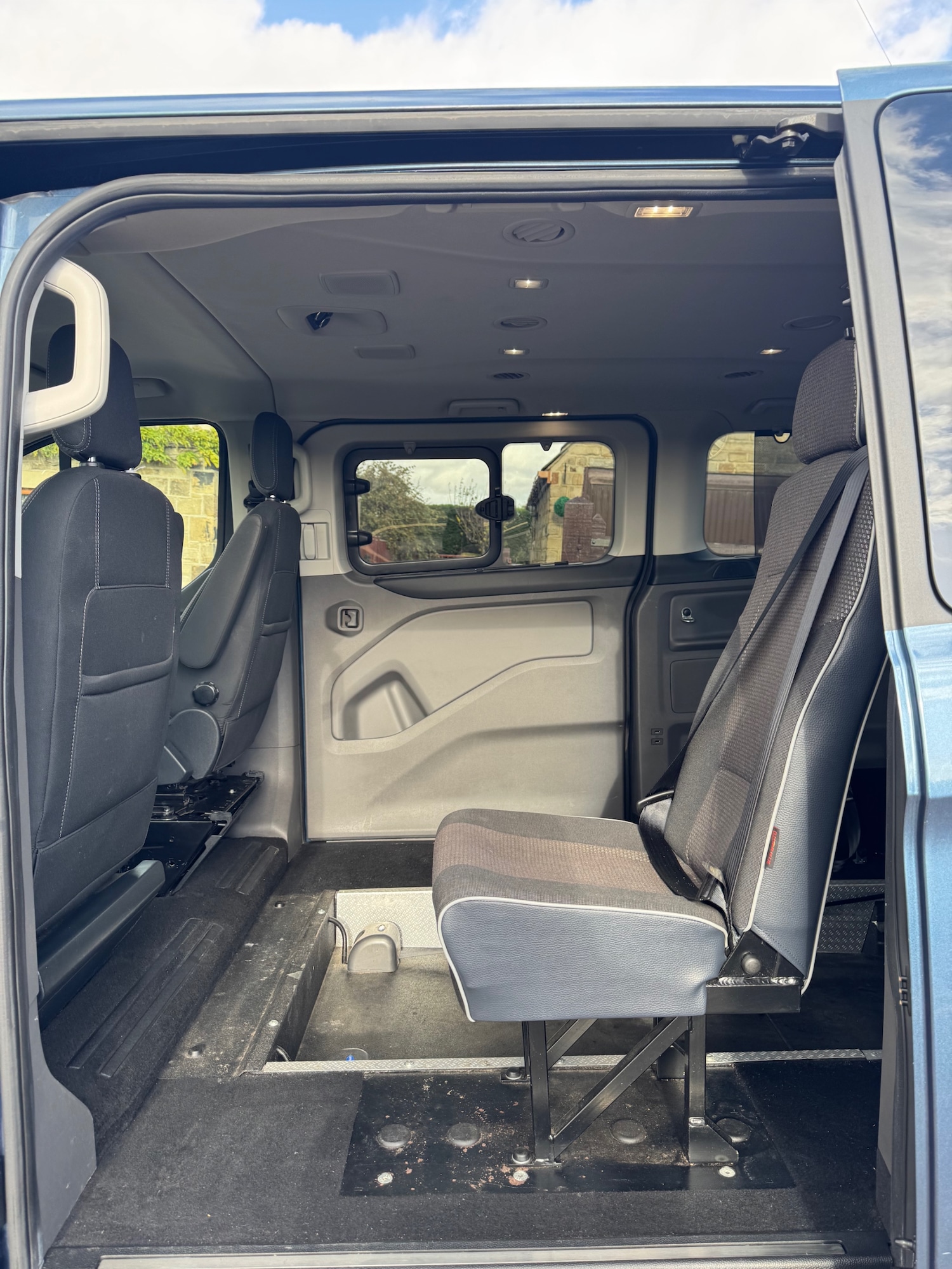 Used Ford Tourneo Custom 2018 for sale - 76393853: Photo 11