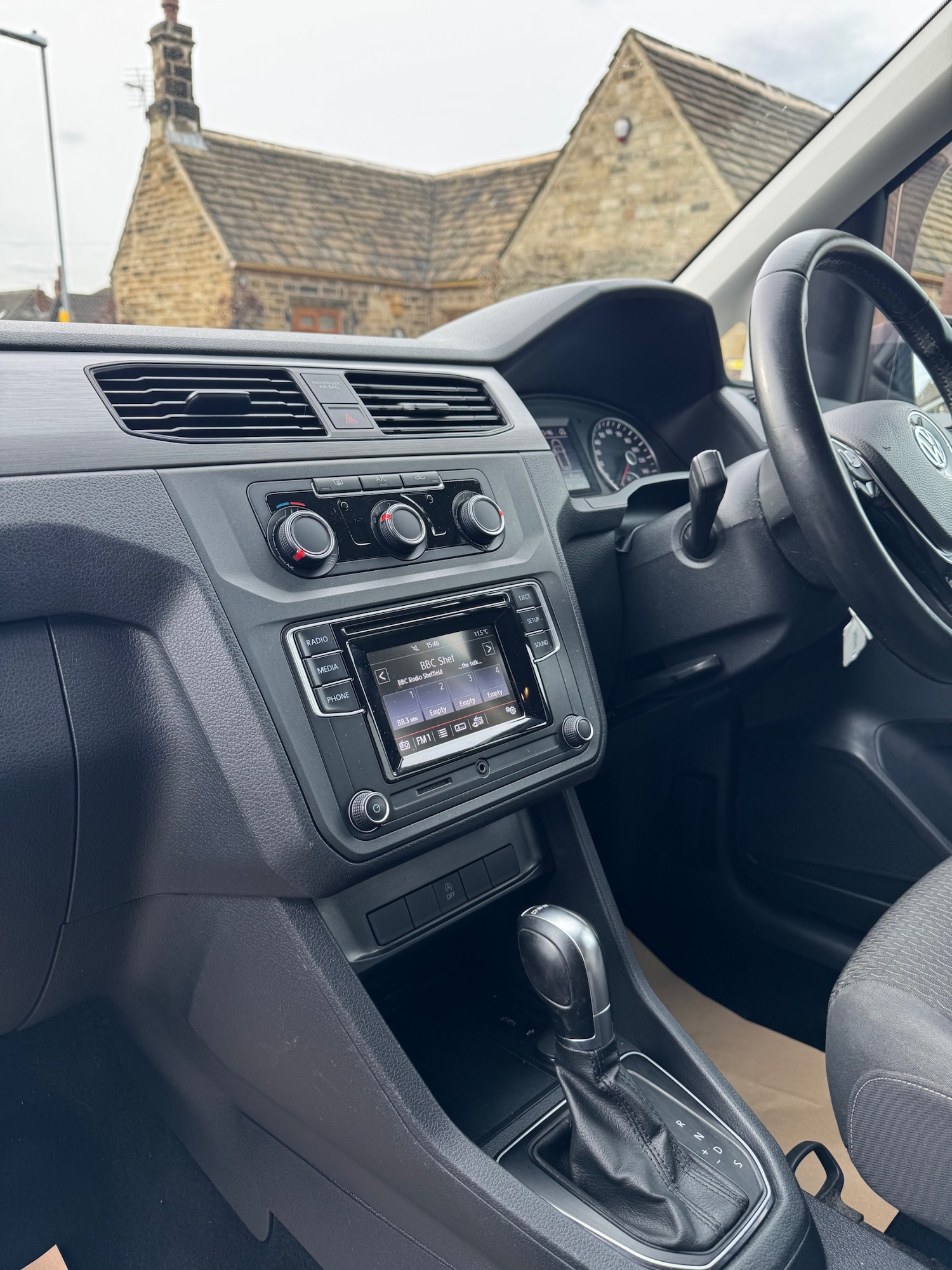 Used Volkswagen Caddy Maxi Life 2018 for sale - 78112228: Photo 11