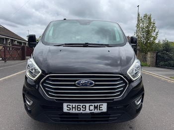 Used Ford Tourneo Custom 2019 for sale - 78499644: Photo