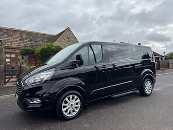 Used Ford Tourneo Custom 2019 for sale - 79683436: Photo