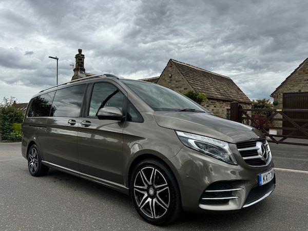 Used Mercedes-Benz V-Class 2017 for sale - 75517507: Photo 2