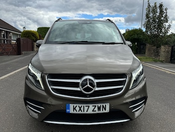 Used Mercedes-Benz V-Class 2017 for sale - 75517507: Photo