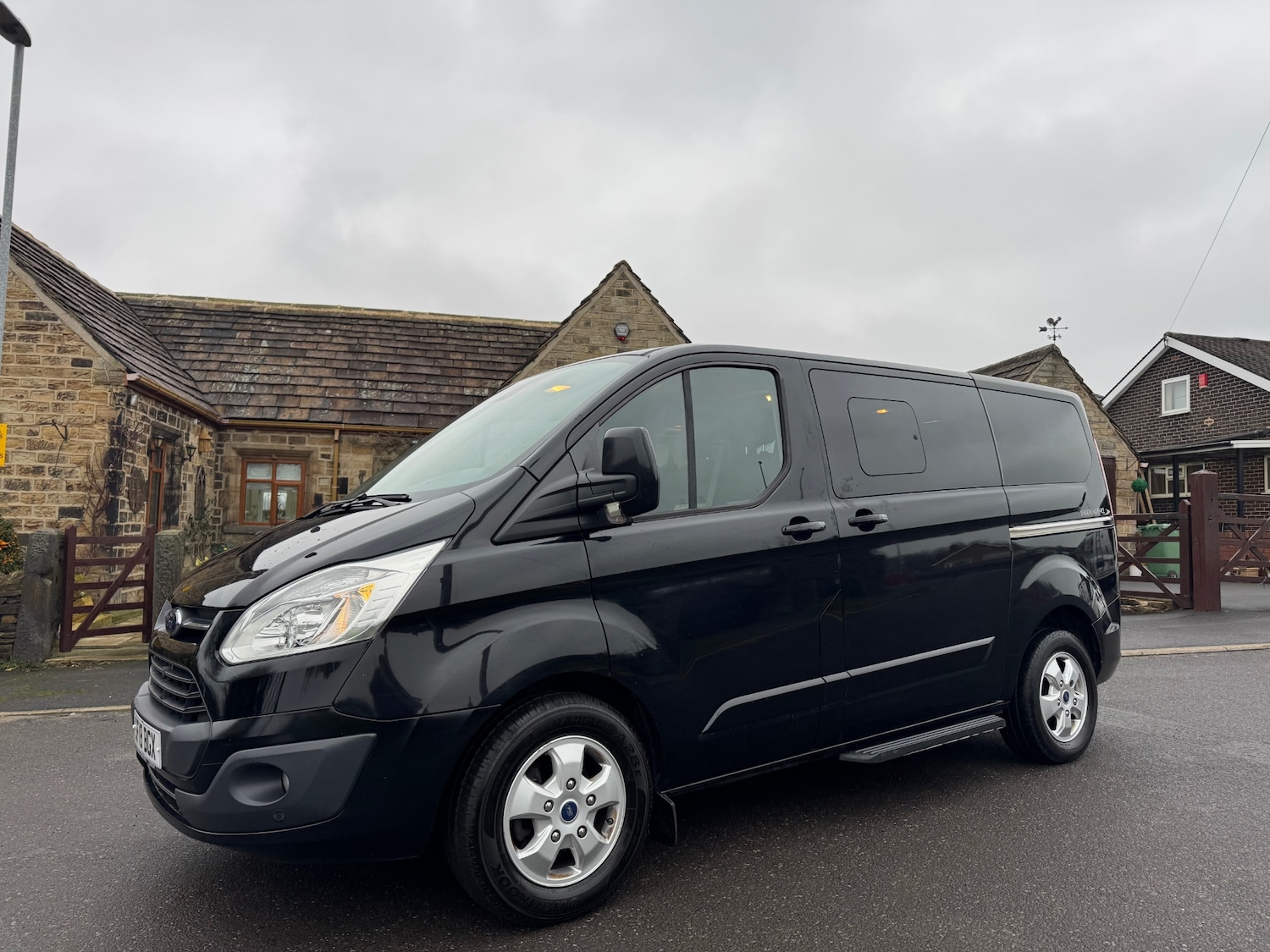 Used Ford Tourneo Custom 2018 for sale - 77336840: Photo 1