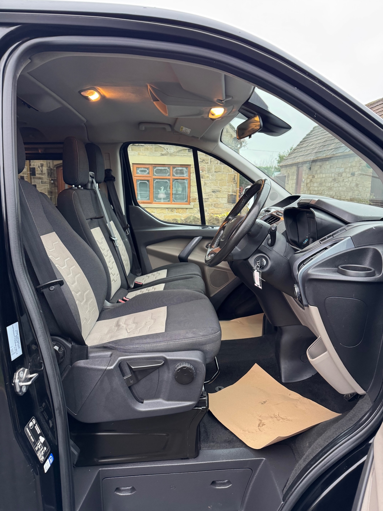 Used Ford Tourneo Custom 2018 for sale - 77336840: Photo 10