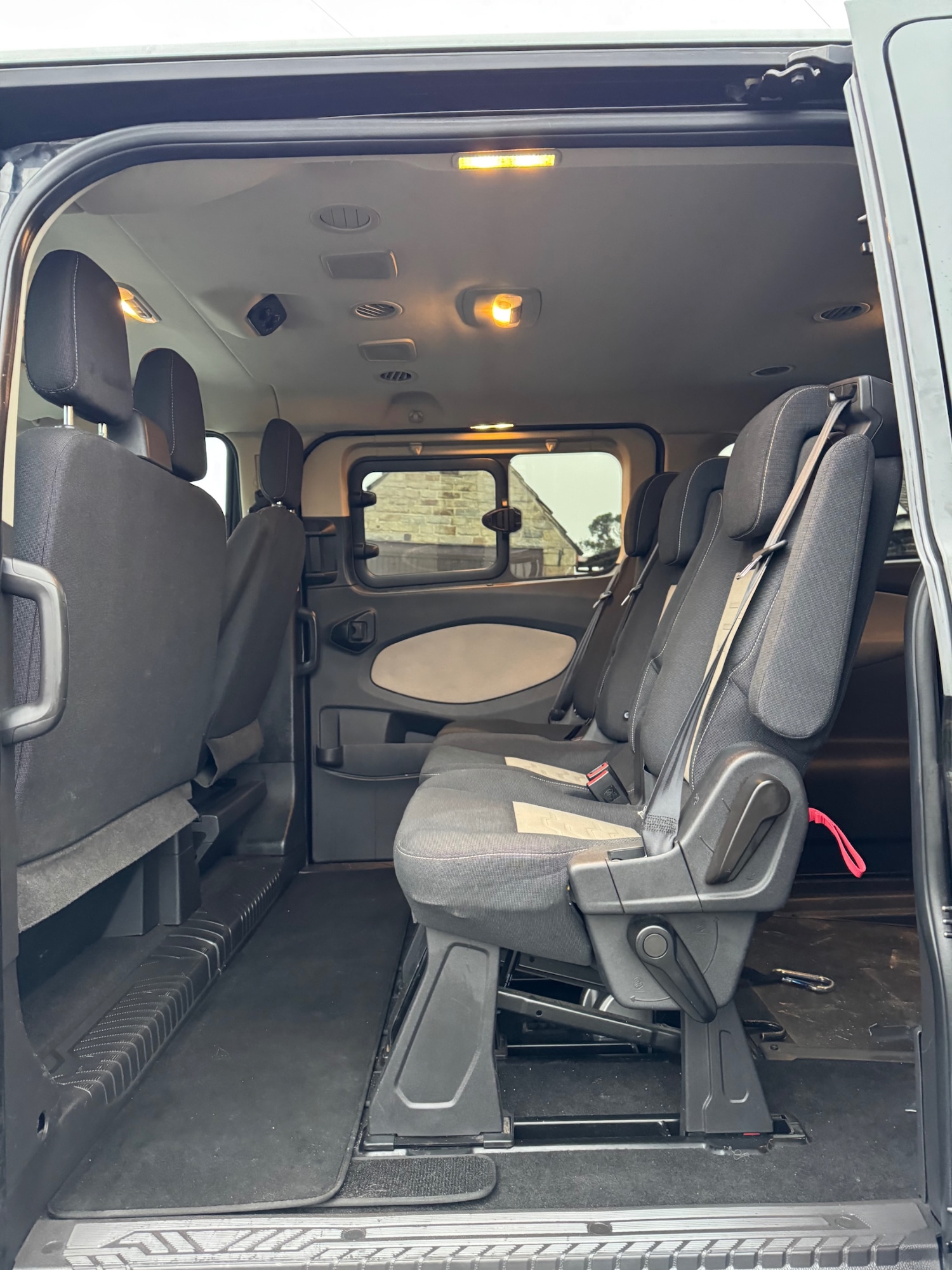 Used Ford Tourneo Custom 2018 for sale - 77336840: Photo 12