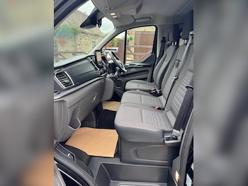 Used Ford Tourneo Custom 2020 for sale - 75611918: Photo