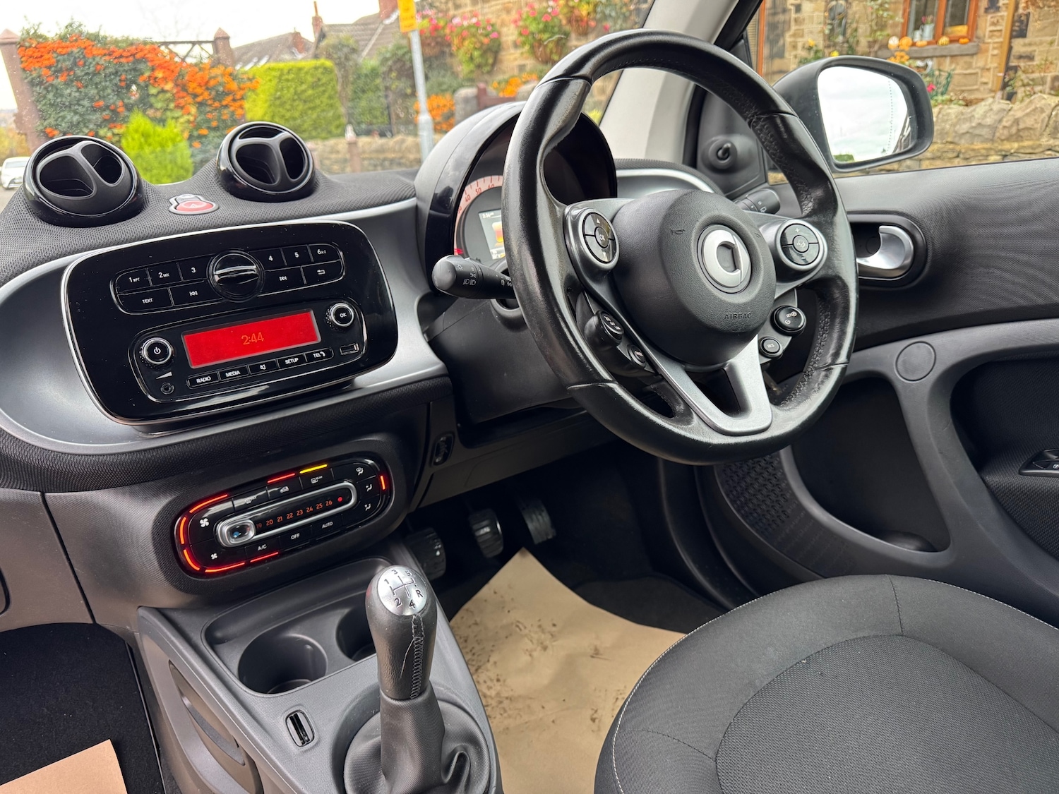 Used smart fortwo 2018 for sale - 76482699: Photo 10