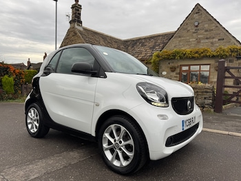 Used smart fortwo 2018 for sale - 76482699: Photo