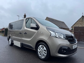 Used Renault Trafic 2018 for sale - 77584036: Photo