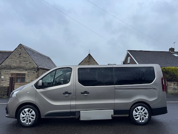 Used Renault Trafic 2018 for sale - 77584036: Photo