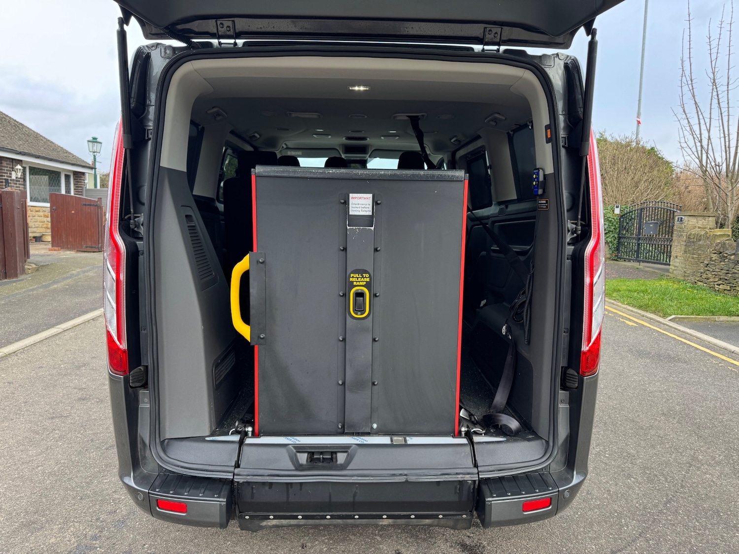 Used Ford Tourneo Custom 2019 for sale - 77691915: Photo 14