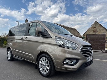 Used Ford Tourneo Custom 2019 for sale - 79528108: Photo
