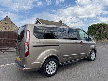 Used Ford Tourneo Custom 2019 for sale - 79528108: Photo