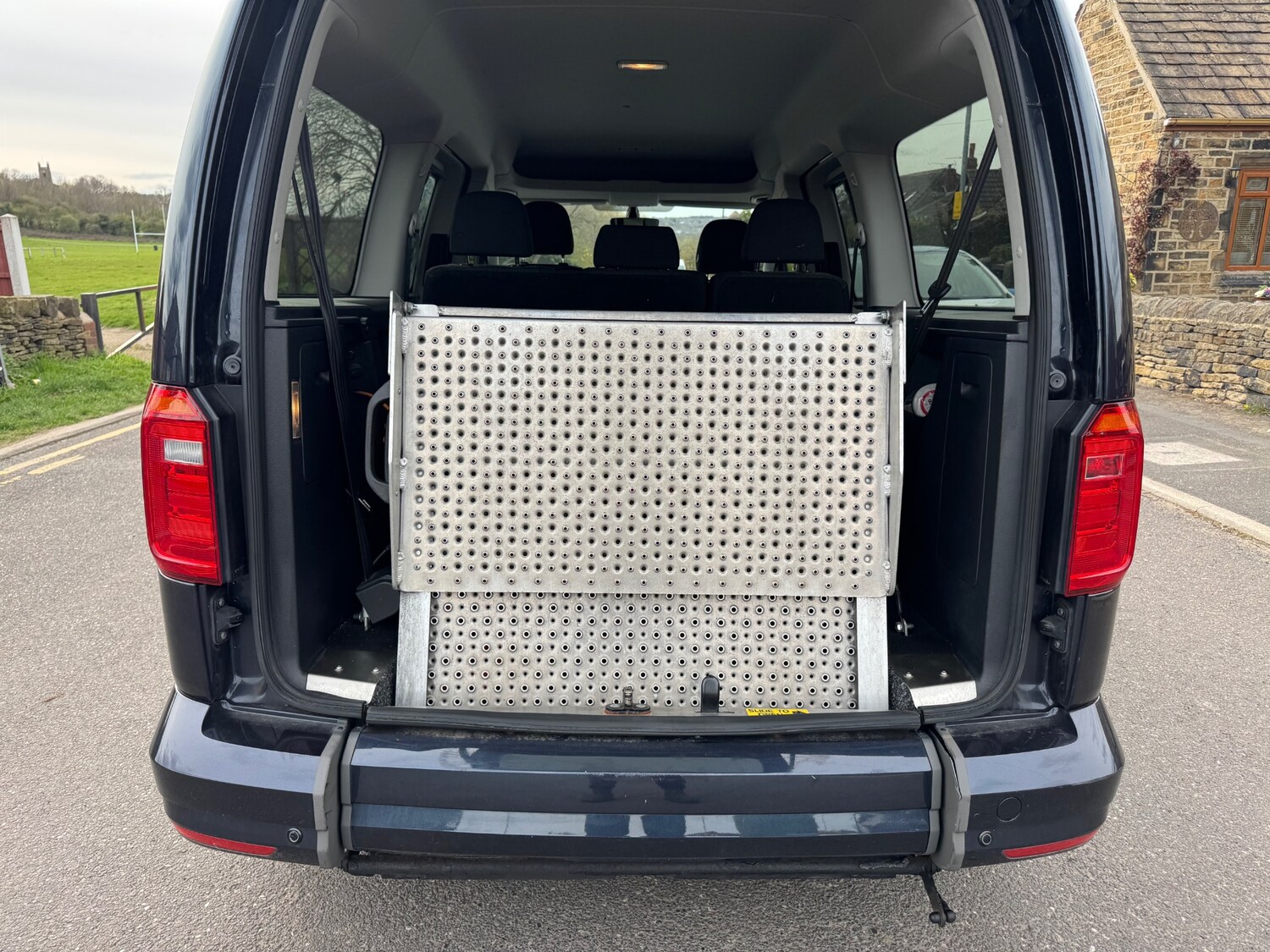 Used Volkswagen Caddy Maxi Life 2018 for sale - 78112237: Photo 15