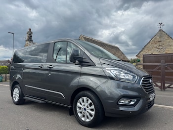 Used Ford Tourneo Custom 2018 for sale - 75592781: Photo