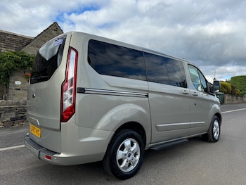 Used Ford Tourneo Custom 2017 for sale - 75396320: Photo