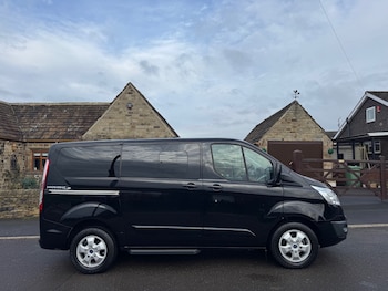 Used Ford Tourneo Custom 2018 for sale - 77154548: Photo