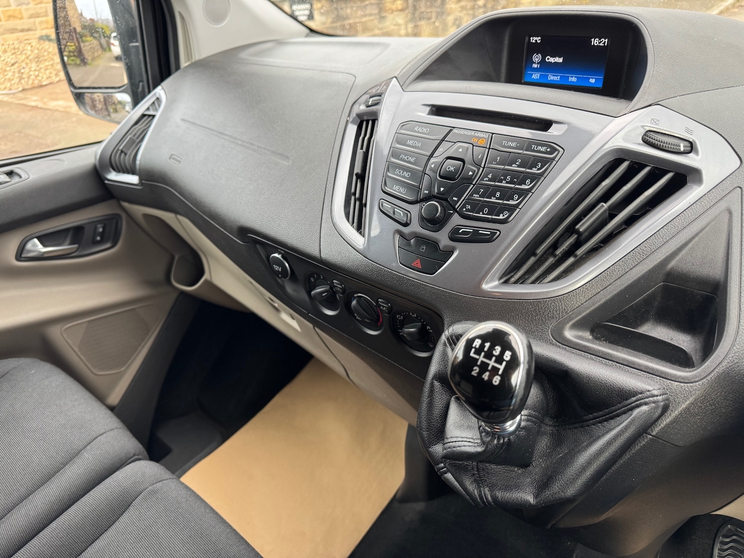 Used Ford Tourneo Custom 2017 for sale - 77691934: Photo 12