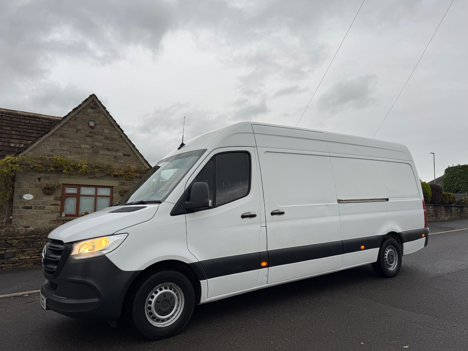 Used Mercedes-Benz Sprinter 2021 for sale - 76557750: Photo 2