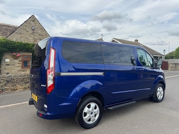 Used Ford Tourneo Custom 2018 for sale - 79400601: Photo