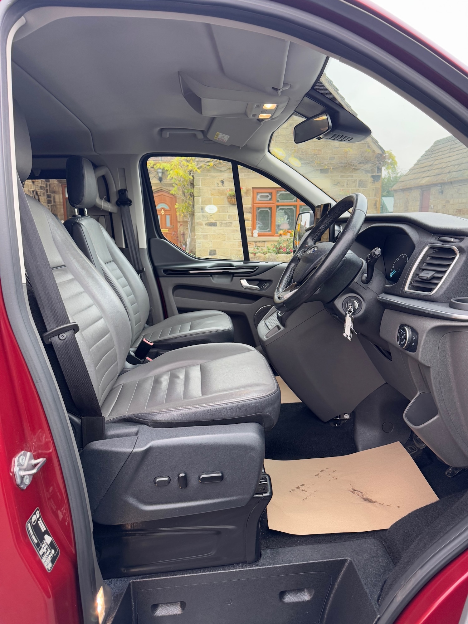 Used Ford Tourneo Custom 2020 for sale - 76664580: Photo 15