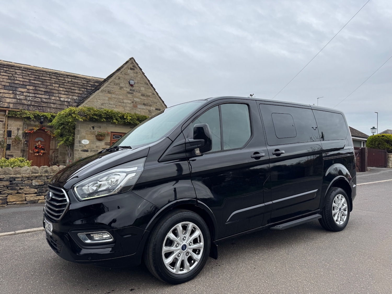 Used Ford Tourneo Custom 2022 for sale - 76415742: Photo 2