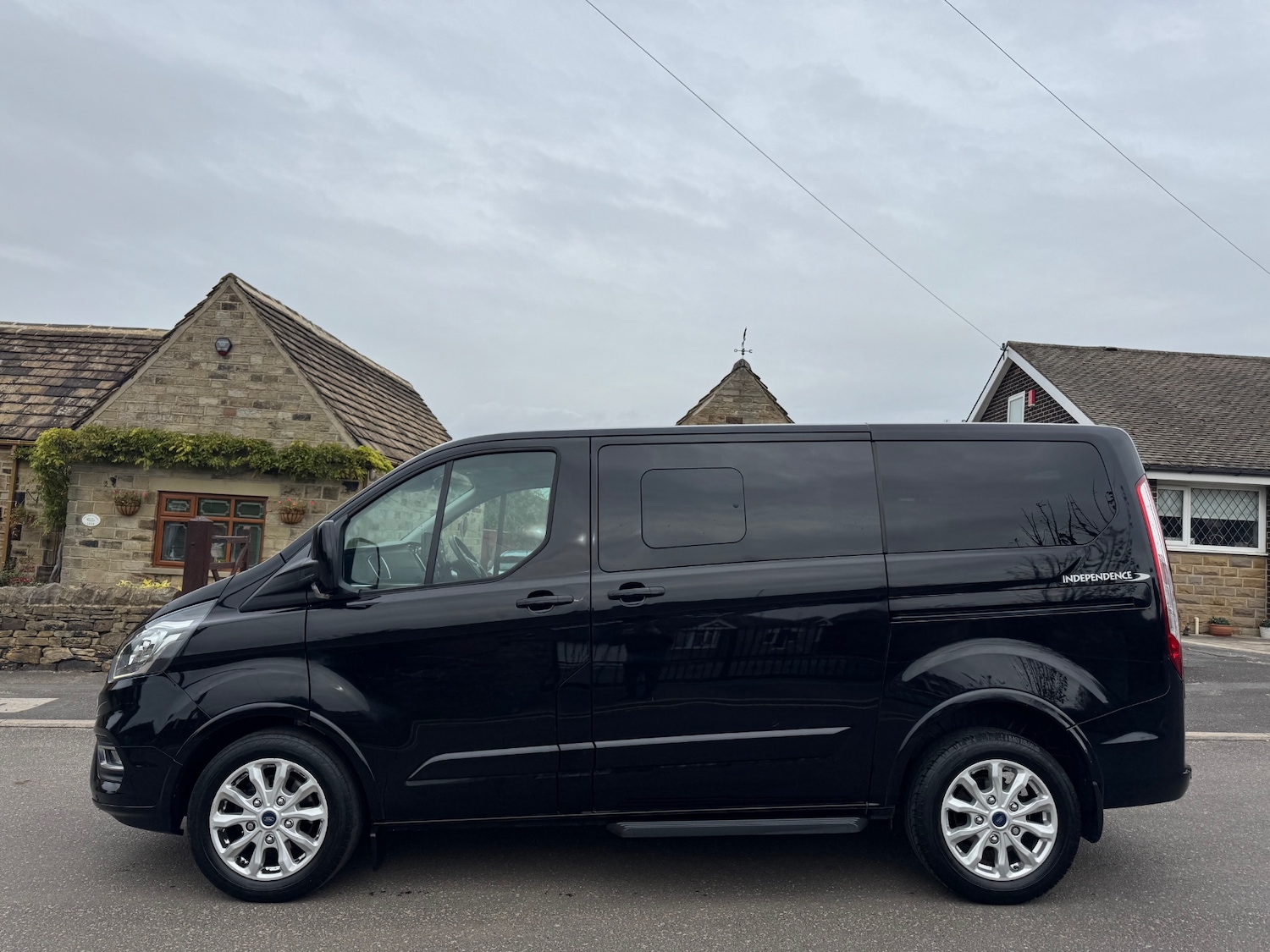 Used Ford Tourneo Custom 2022 for sale - 76415742: Photo 3