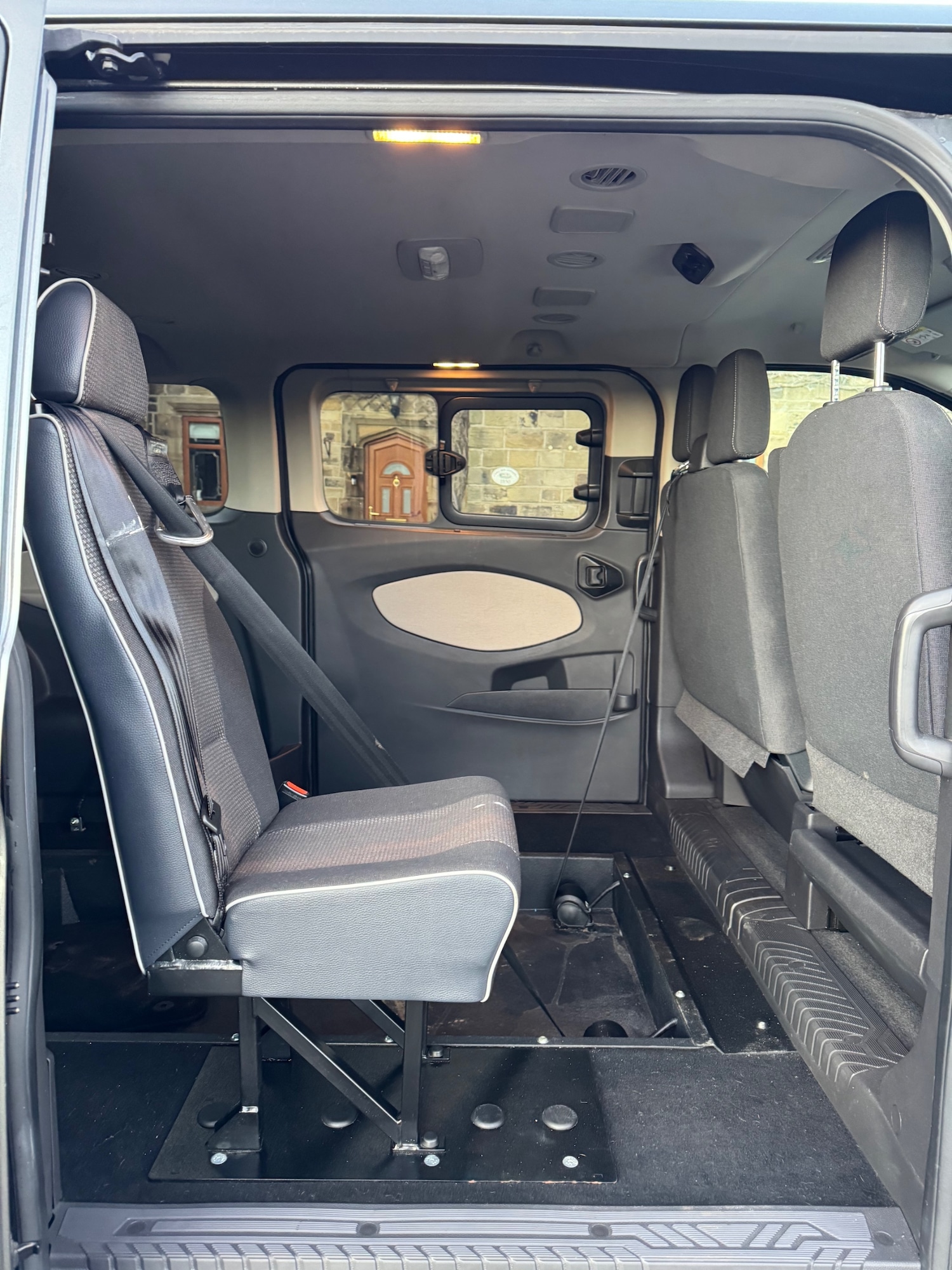 Used Ford Tourneo Custom 2018 for sale - 77138519: Photo 13