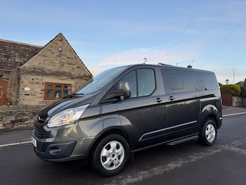 Used Ford Tourneo Custom 2018 for sale - 77138519: Photo