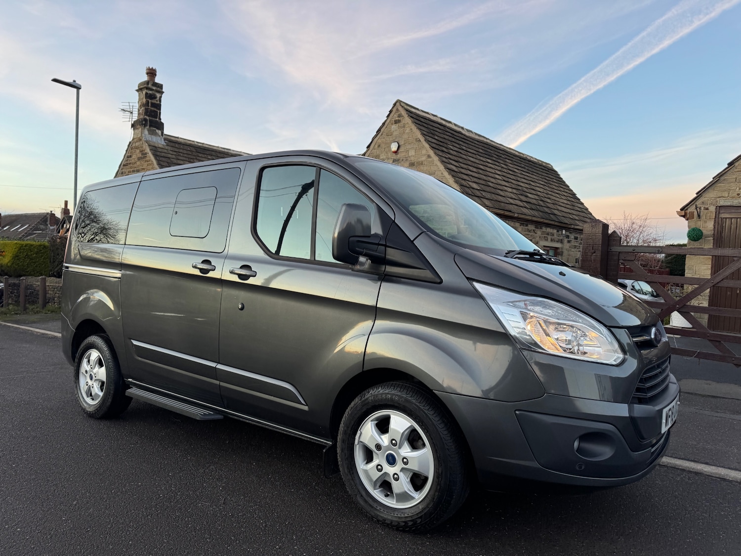 Used Ford Tourneo Custom 2018 for sale - 77138519: Photo 2