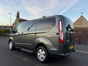 Used Ford Tourneo Custom 2018 for sale - 77138519: Photo